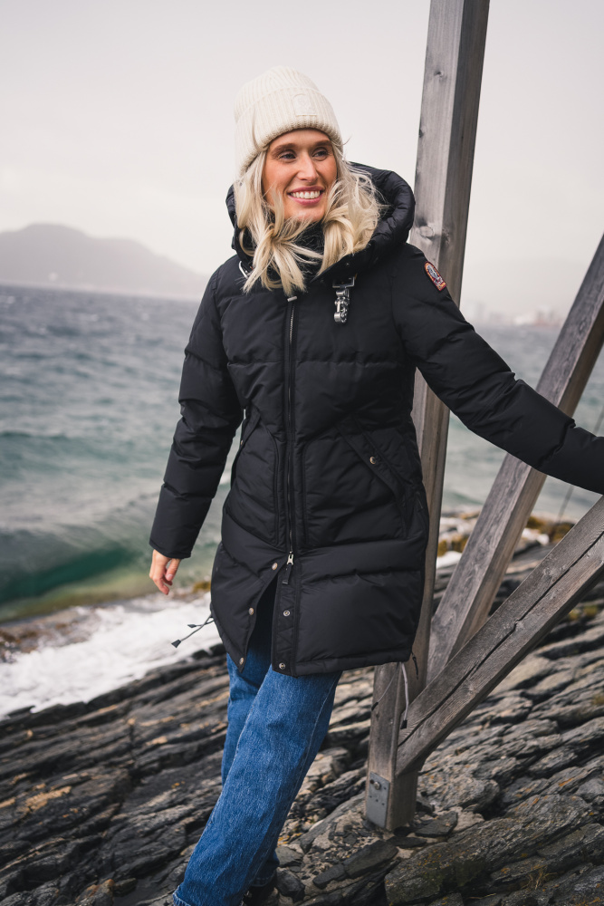 BLACK LONG PARKA with BLUE LABEL刺繍　38 美品 Perfect Parka – Blueseventy usa