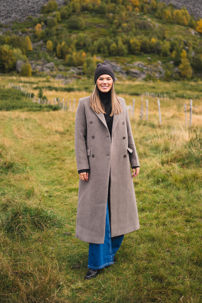Falcon Coat 11104 Fallen Rock  - Vakre Vene