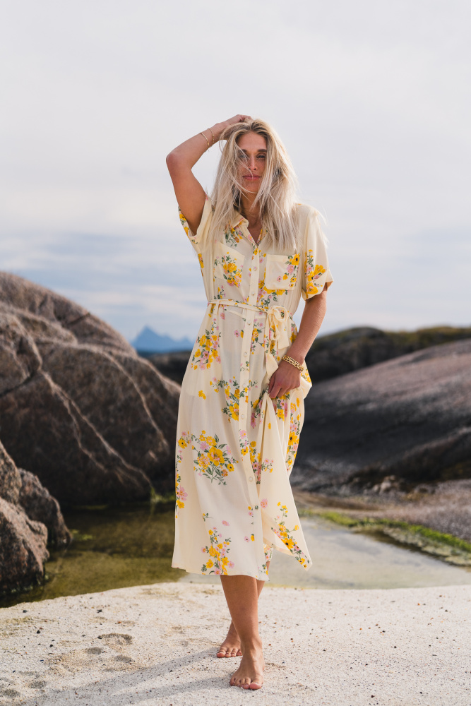 Irene 2 4 Shirt Dress Mimosa Flower Vakre Vene Irene 2 4 Shirt Dress Mimosa Flower Vakre Vene